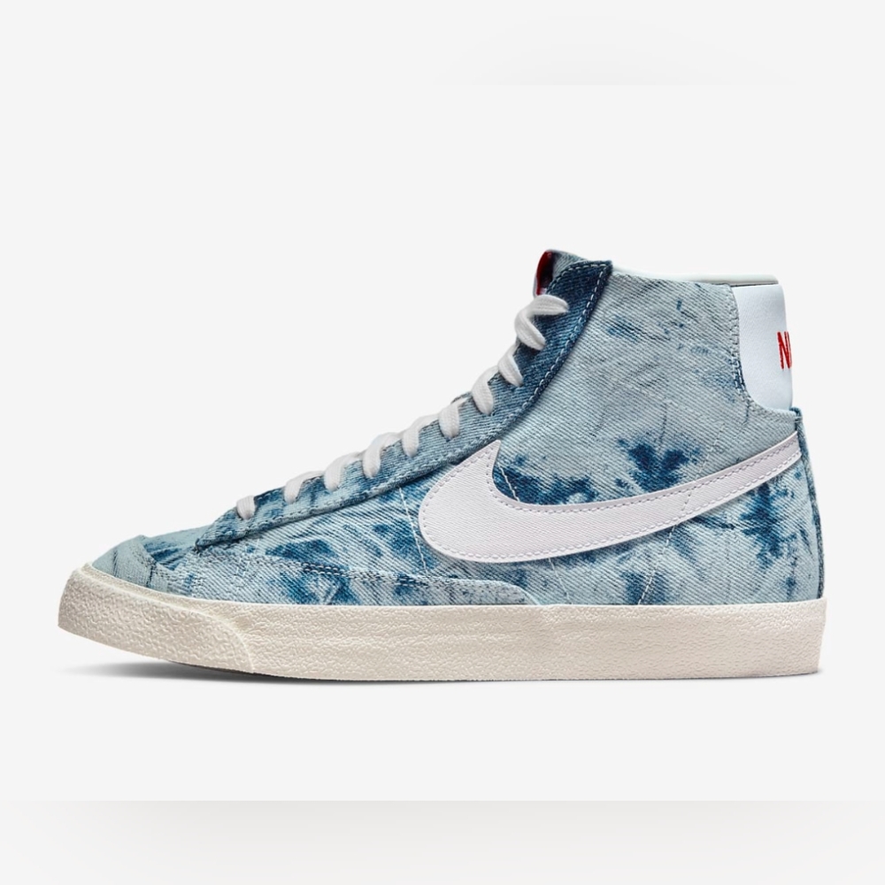 Women Nike Blazer Mid '77